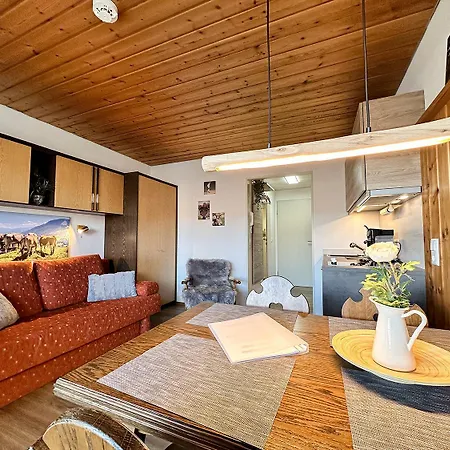 Almfein Apartment *
